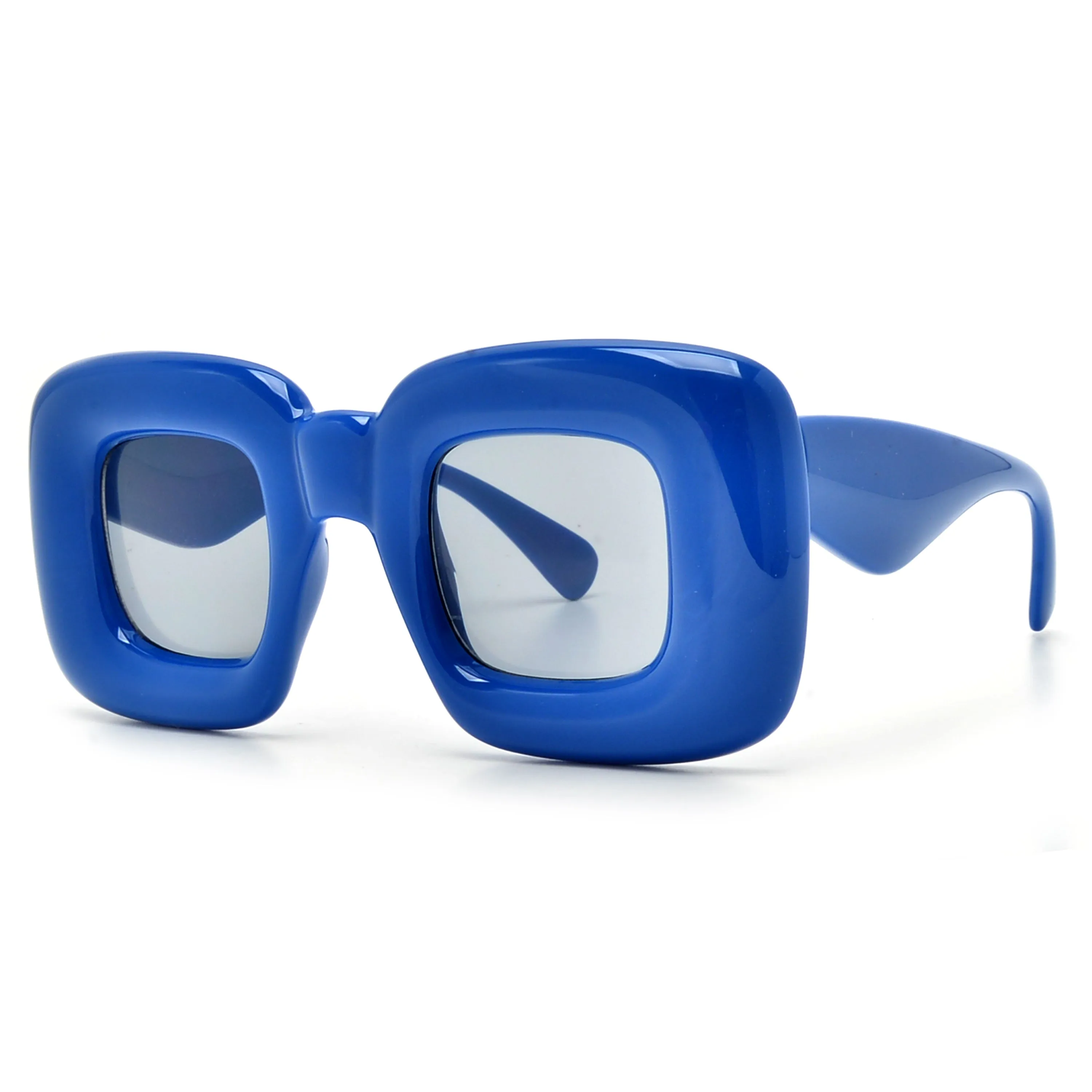 Chunky Squared Chic Sunnies