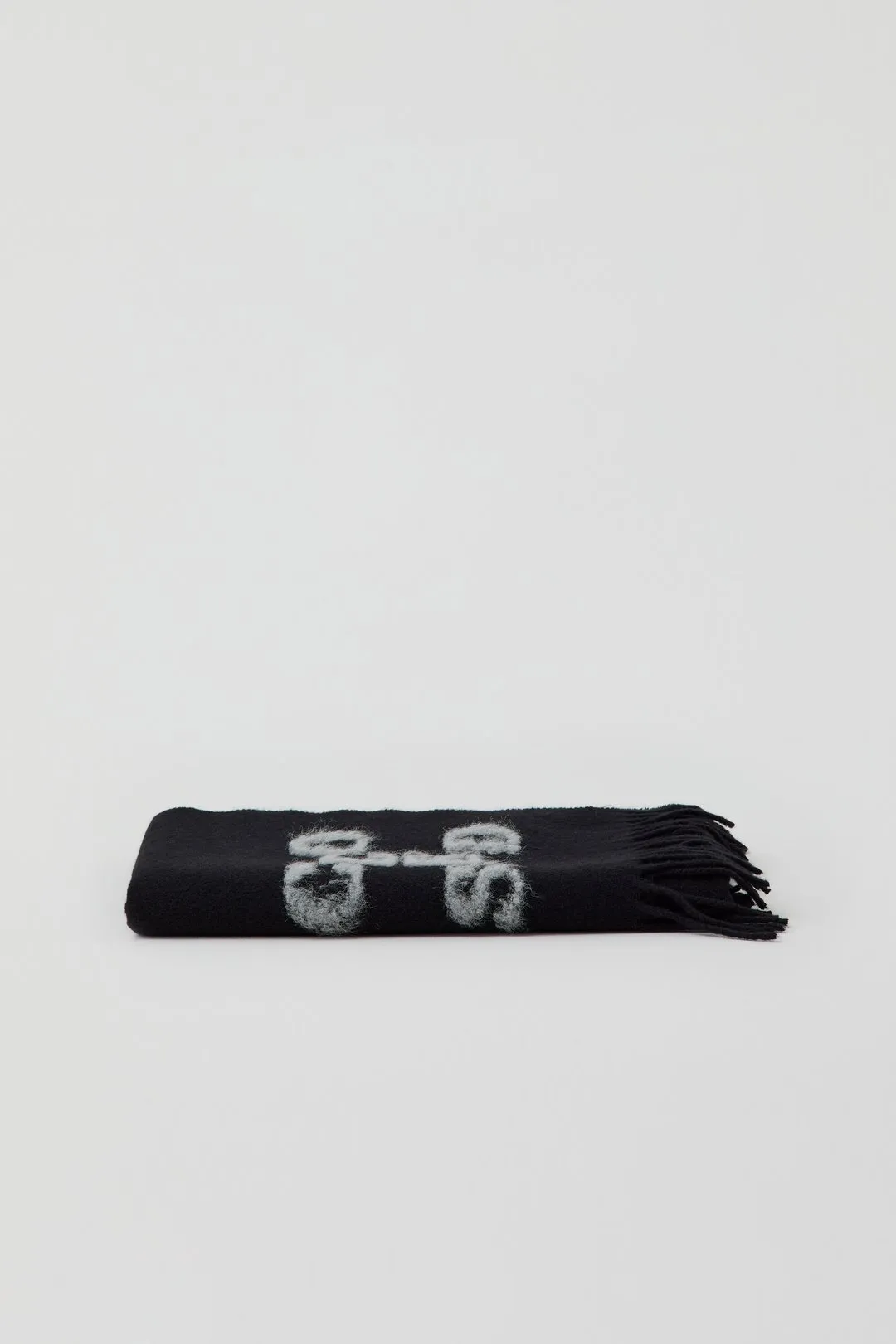 CLOSED LOGO SCARF - 3 COLORS