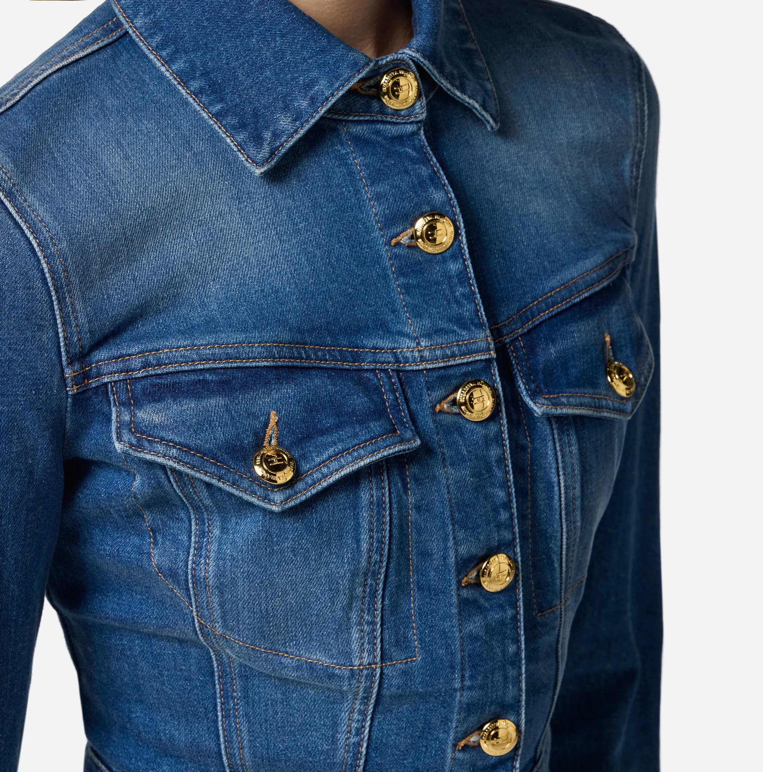 Cropped denim jacket