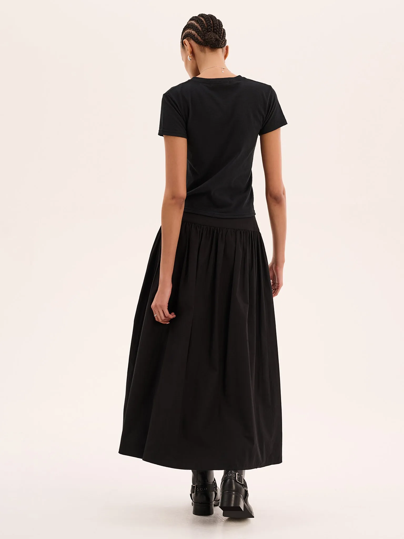 Darcie Drop Waist Full Midi Skirt in Black
