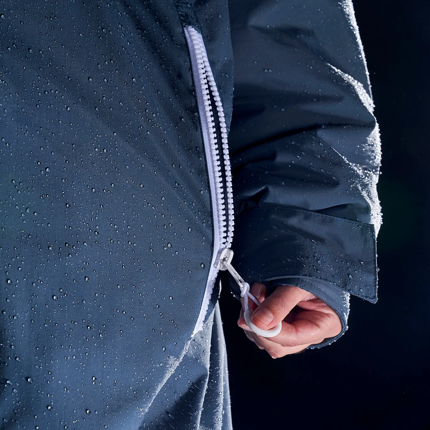GONG | Poncho Imperméable Noir