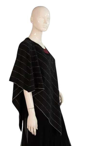 Karen Lessly Poncho Black & Silver SKU 000290-11