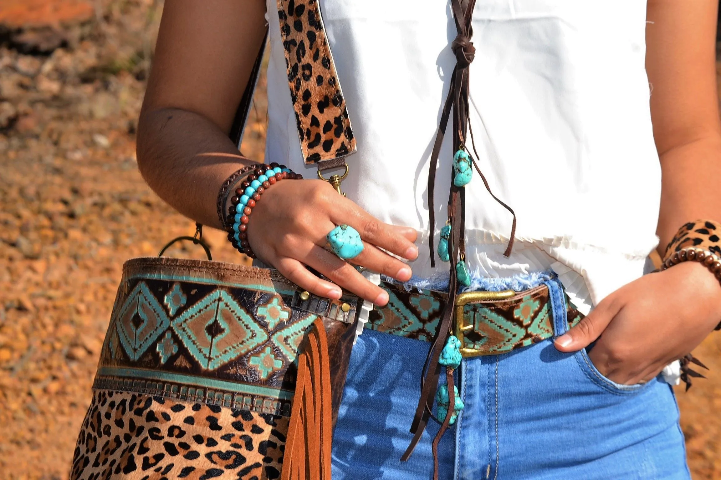 **Turquoise Chunk on Cuff Ring  012o